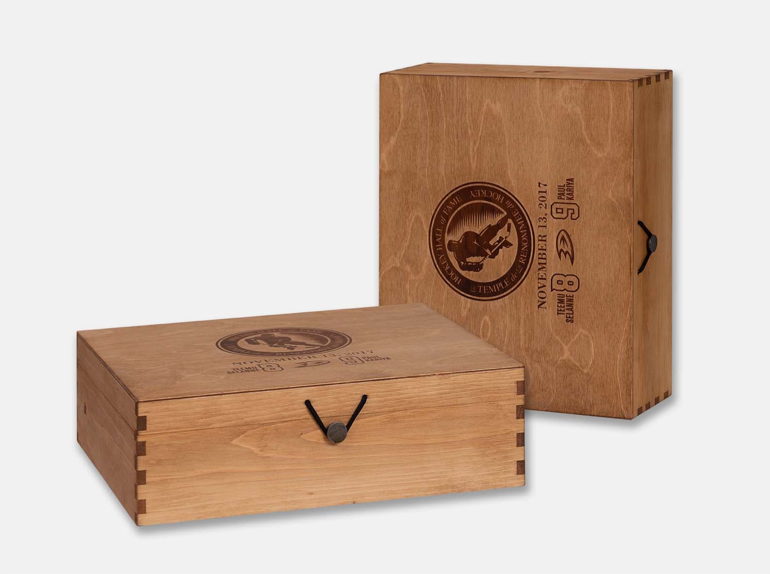 Hinged wooden presentation box