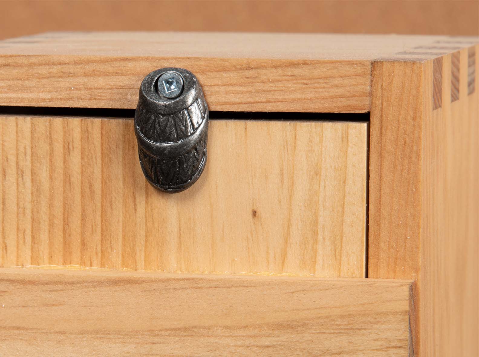 Close-up of box joint corner construction on an Eastern White Pine wood box